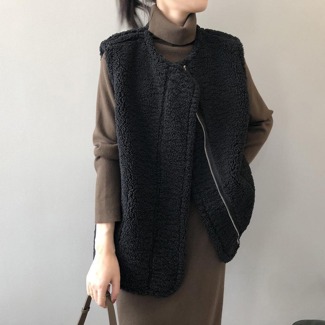 Morgane Reversible Vest