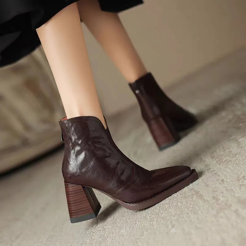 Avalance™| Everly Leather Ankle Boots