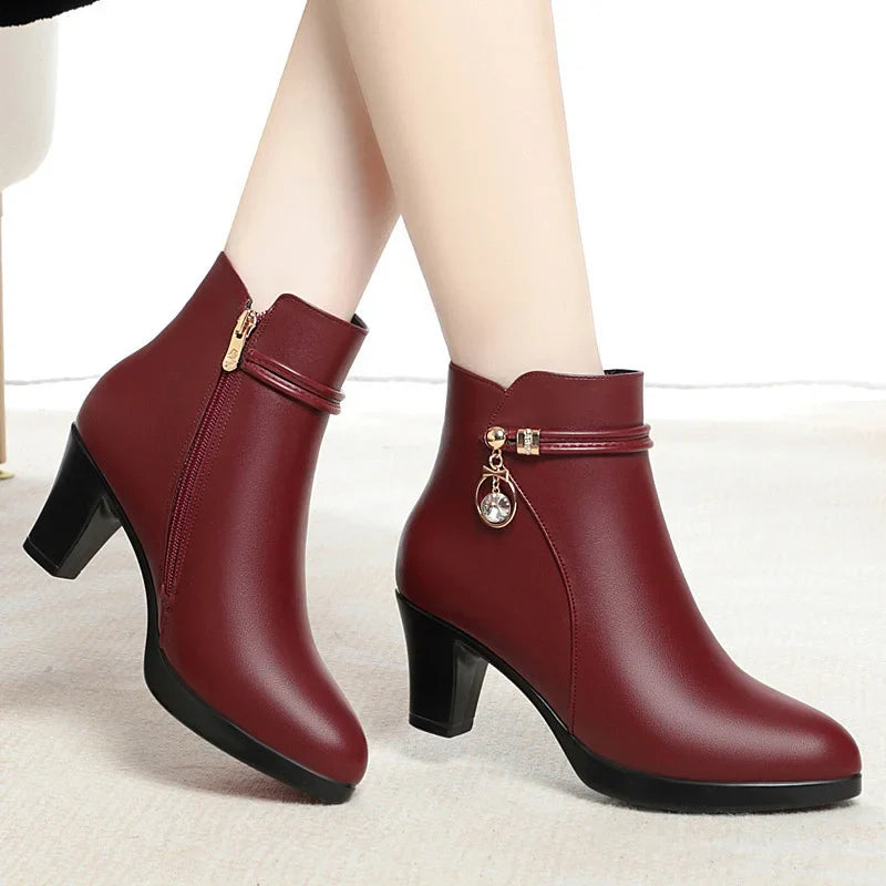 Avalance™| Vivienne Ankle Boots