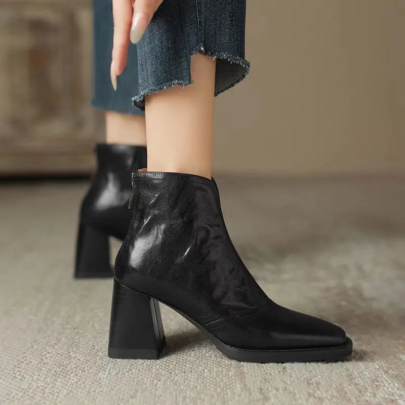 Avalance™| Everly Leather Ankle Boots