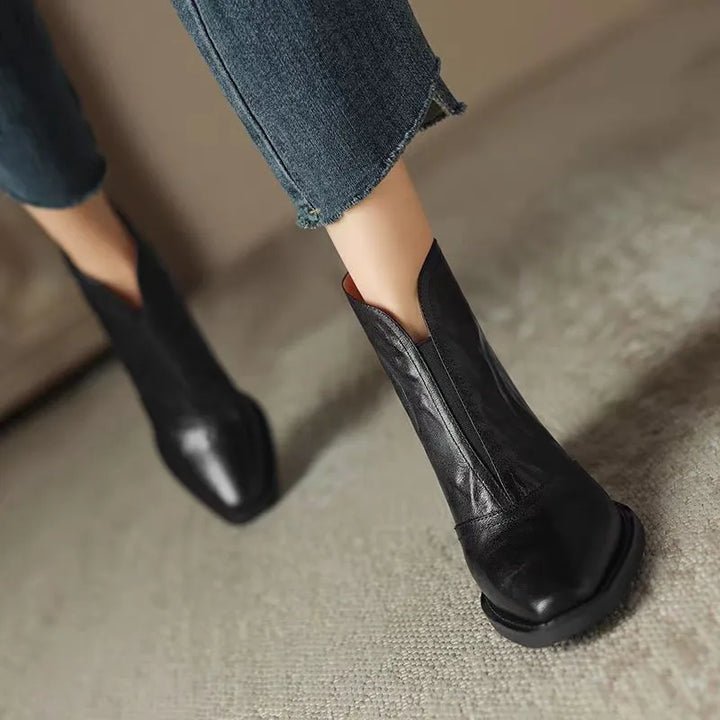 Avalance™| Everly Leather Ankle Boots
