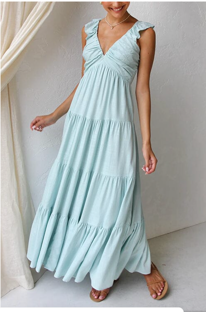 Bella Stride| Elegant Maxi Dress with Ruffles