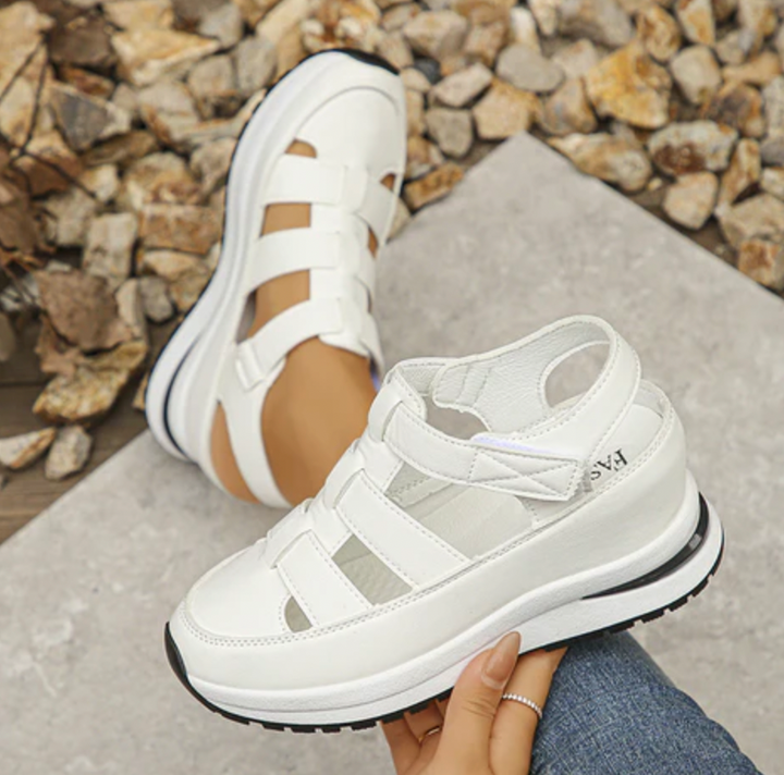 Bella Stride| CLOSED-TOE SNEAKER SANDALS