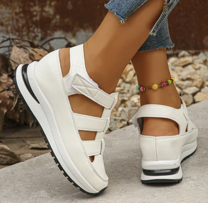 Bella Stride| CLOSED-TOE SNEAKER SANDALS
