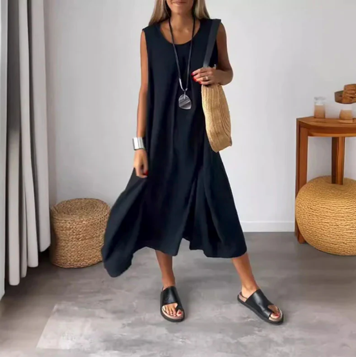 Bella Stride| Savanna™ - Relaxed Sleeveless Dress