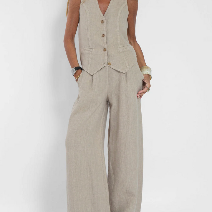 Bella Stride| Aira™ - Buttoned Vest & Wide-Leg Trousers Set