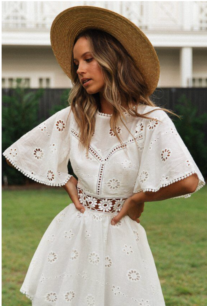 Bella Stride| Fleur™ - Backless Bell-Sleeve Dress