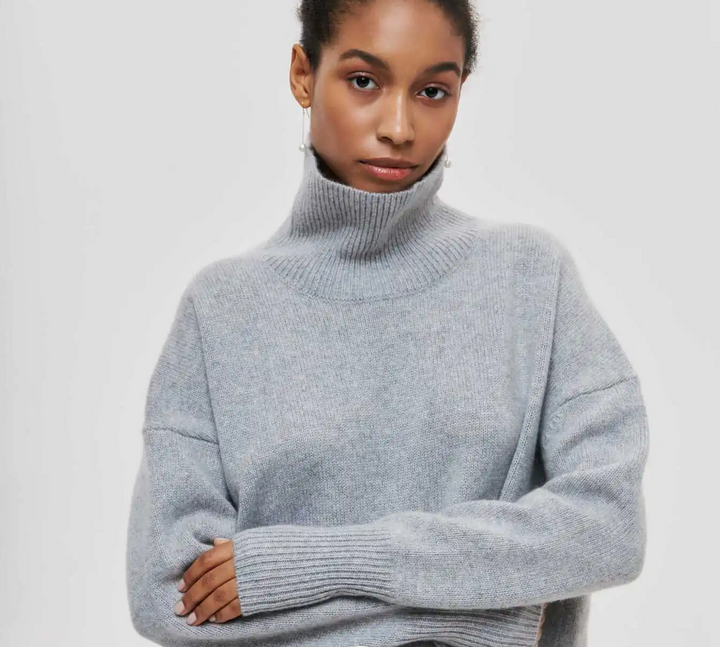 Bella Stride| Oriana™ -Turtleneck Sweater