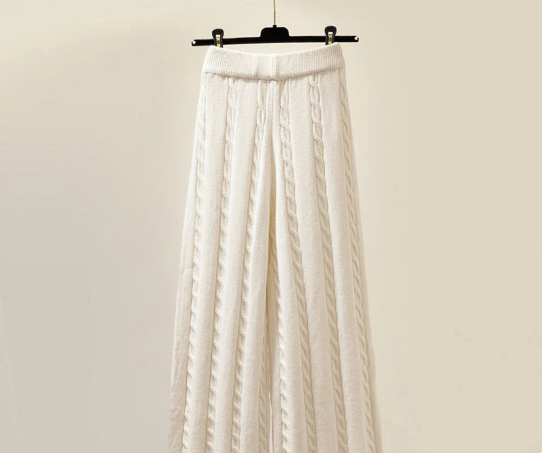 Bella Stride| Mara- Cozy Knit Ensemble