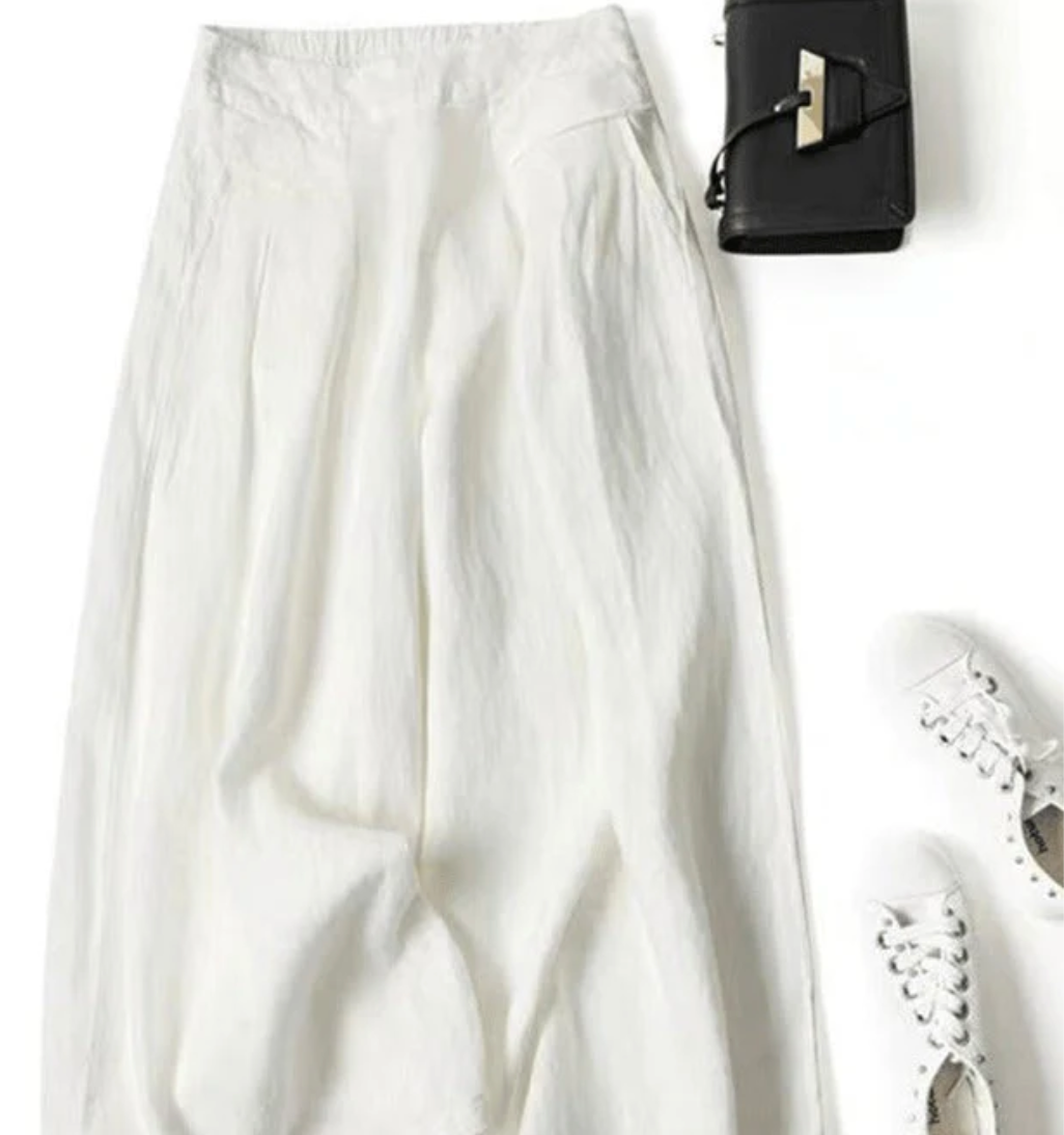 Bella Stride| Elyne - Flowing Wide-Leg Trousers