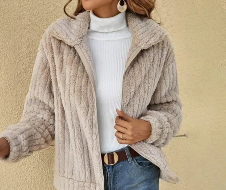 Bella Stride| Sheena™ - Plush Winter Sweater