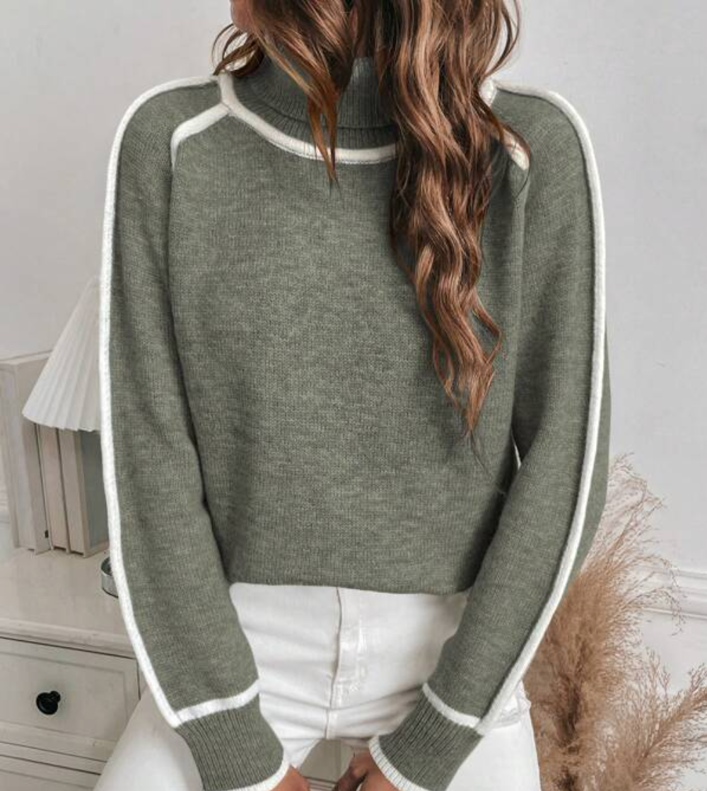 Bella Stride| Ivanie™ - Chic Turtleneck Pullover