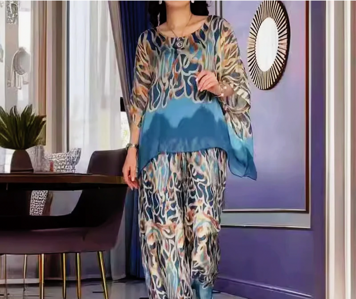 Bella Stride| Lynette™ - Flowy Abstract Set
