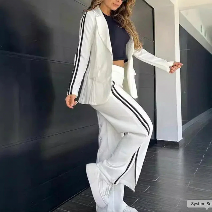Bella Stride| Ishie™ - Sporty Elegance Set