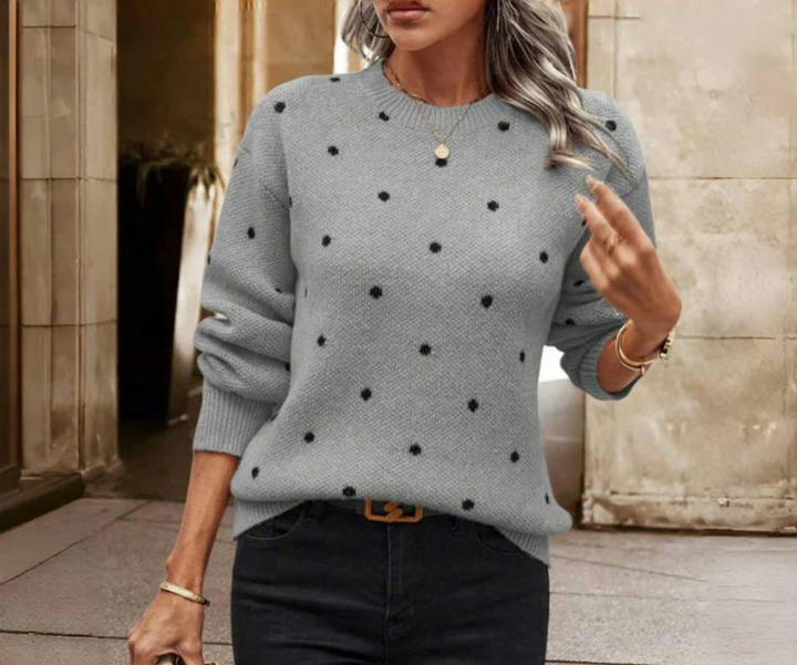 Solea- Comfy Dotted Sweater