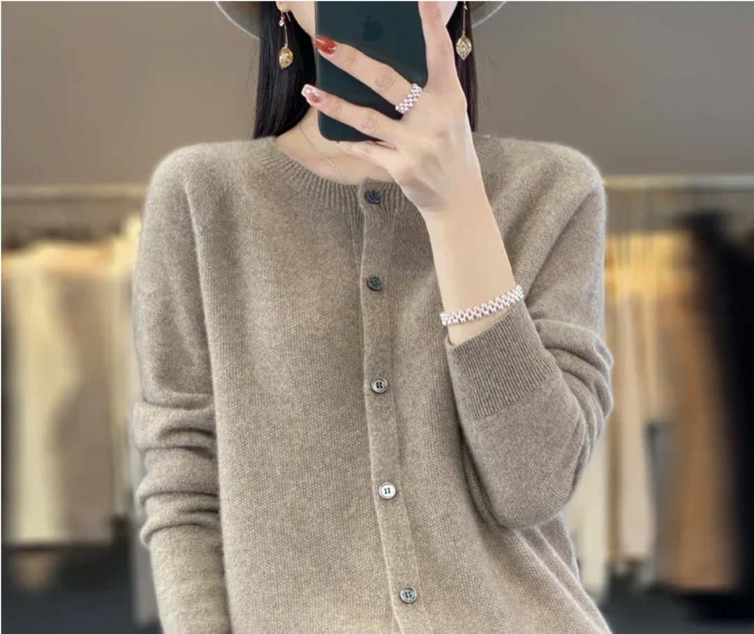 Bella Stride| Avelina- Button-Up Cardigan