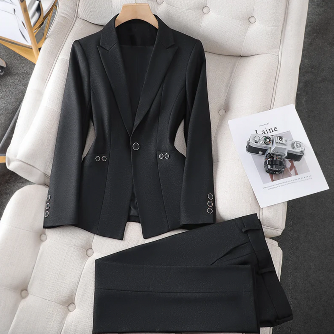 Bella Stride| L'Aurablend Sophistique Blazer Ensemble