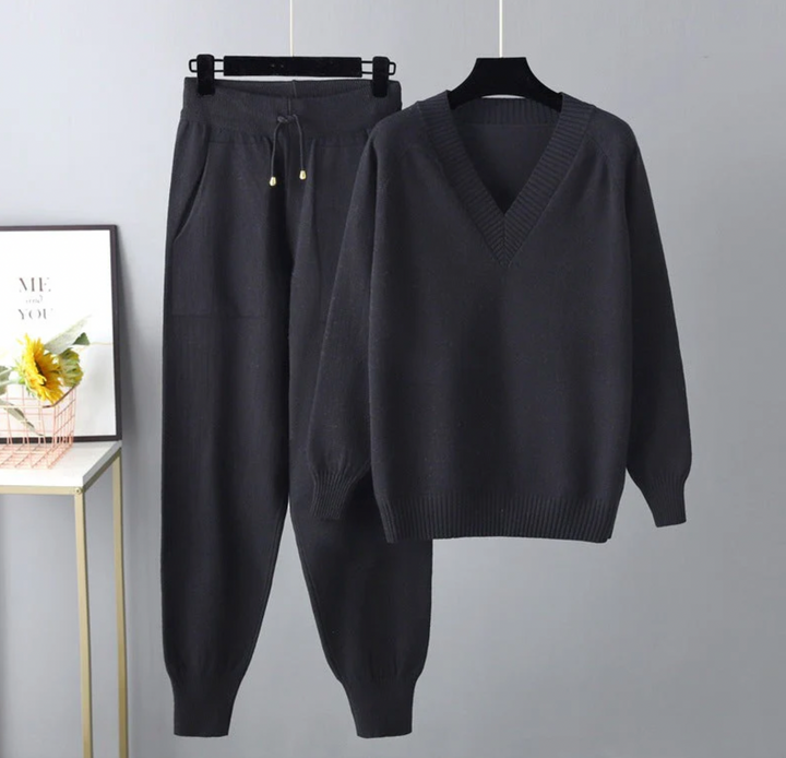 Bella Stride| Gabriella - Elegant and comfortable turtleneck set