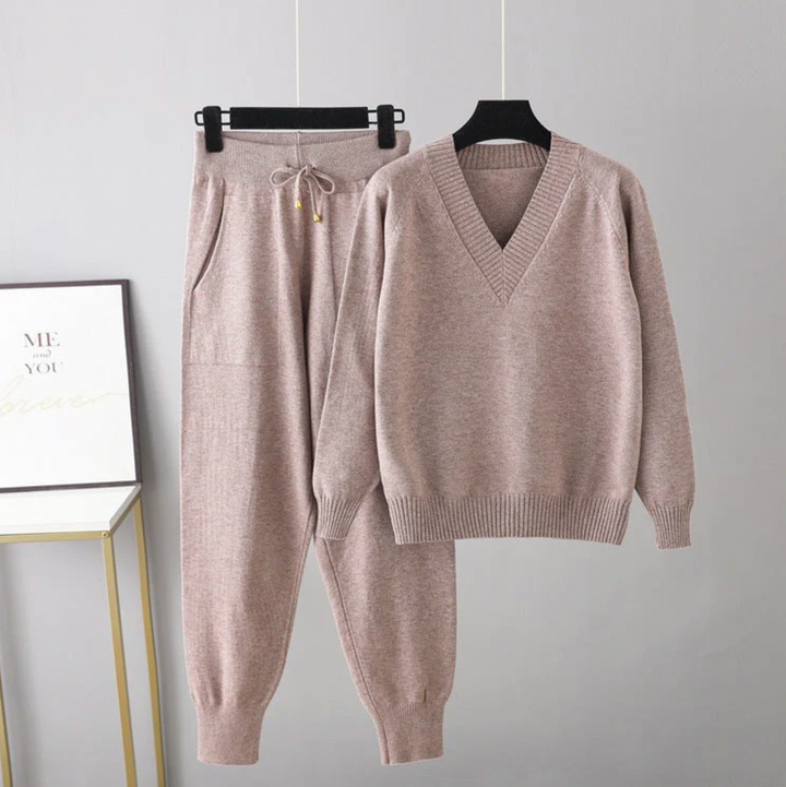 Bella Stride| Gabriella - Elegant and comfortable turtleneck set