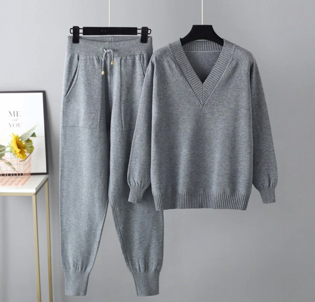Bella Stride| Gabriella - Elegant and comfortable turtleneck set