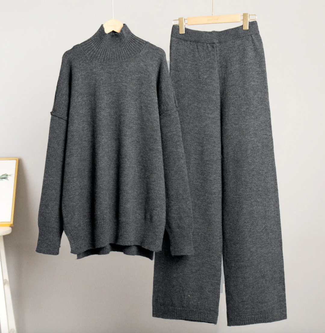 Bella Stride| Susan- Knitted two-piece Set