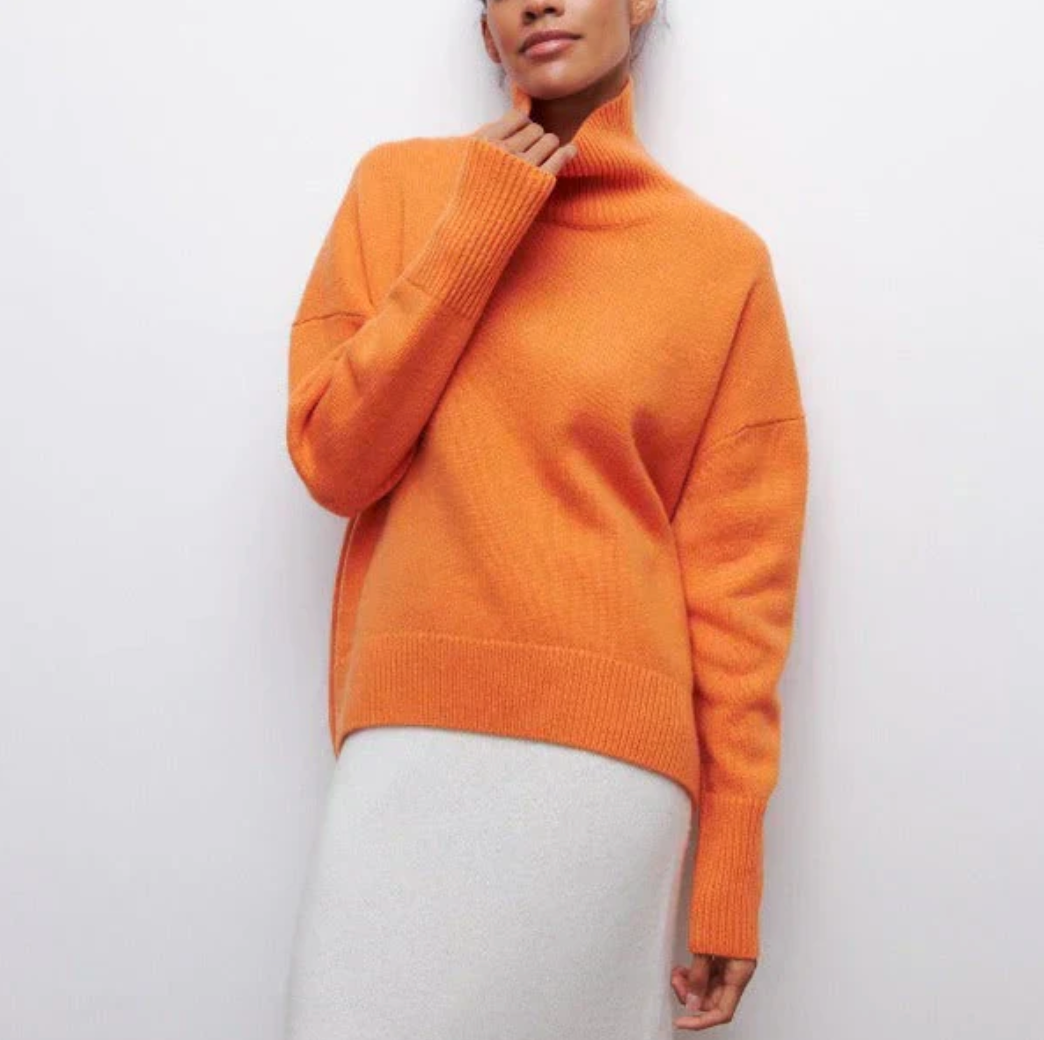 Bella Stride| Mia - Cozy Turtleneck Sweater