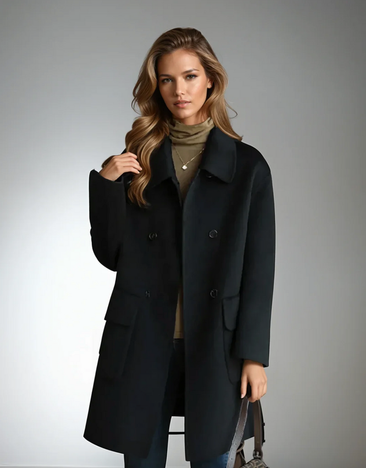 Bella Stride| GIA- Chic and Comfortable Coat