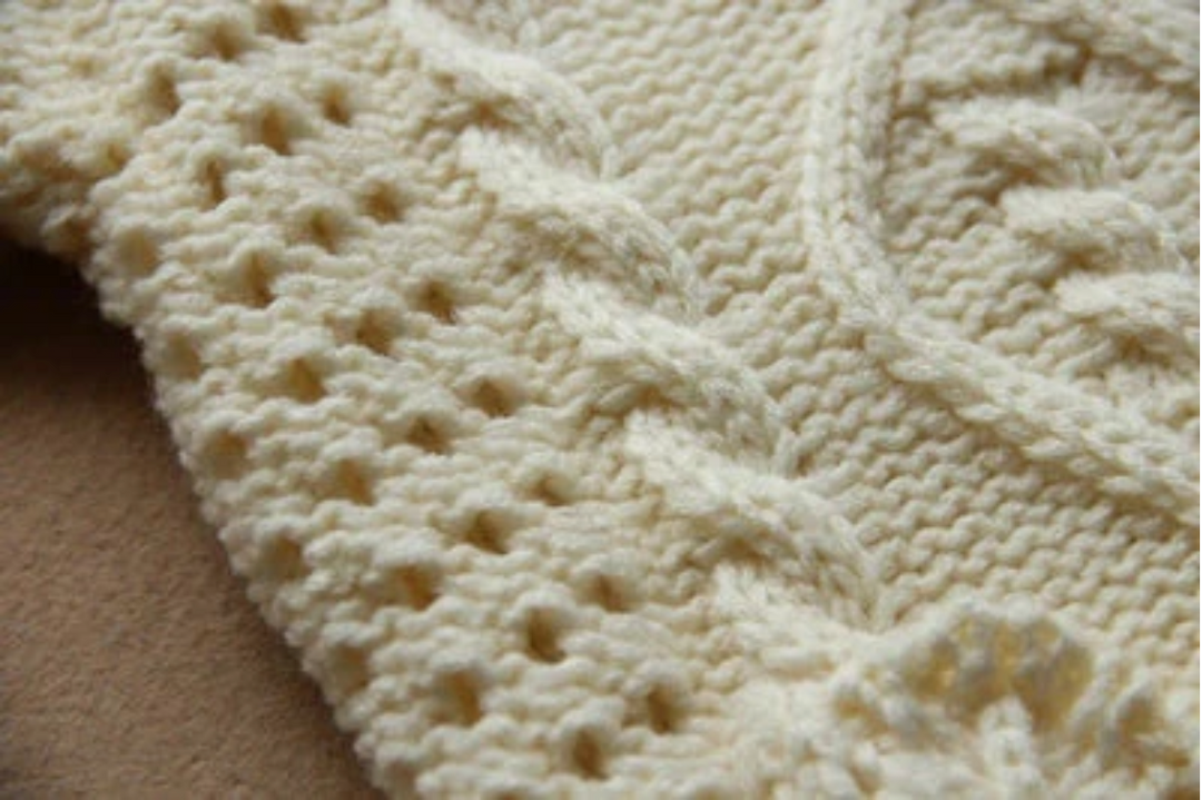 Bella Stride| Katarina- A cosy and comfortable classic jumper
