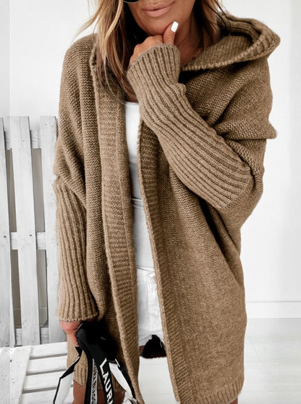 Bella Stride| Heidi- Cozy Oversized Hooded Cardigan